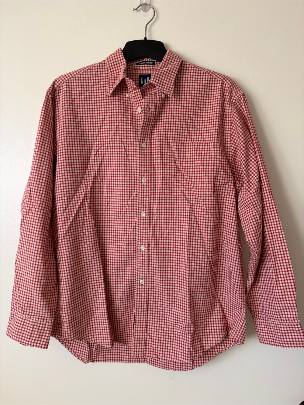 GAP Men's Red and White Gingham Button-Down Shirt